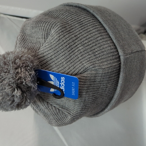 BNWT Adidas Shirt Fit Winter Hat Gray - Picture 6 of 8